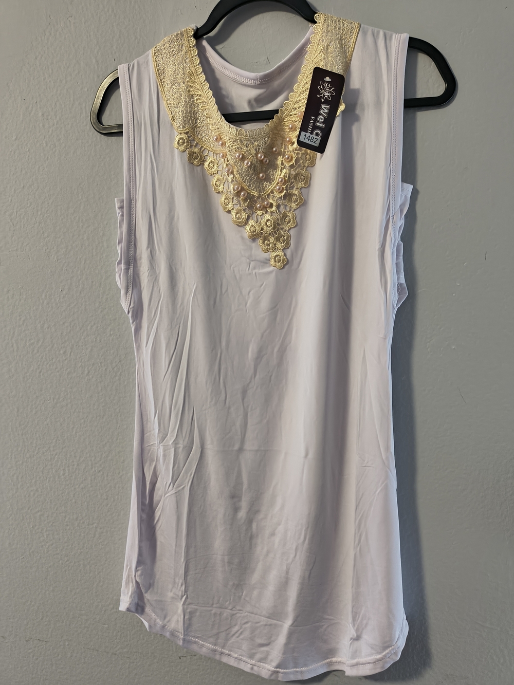 Women’s Sleeveless Embellished Neck Top - Cream Lace Detail